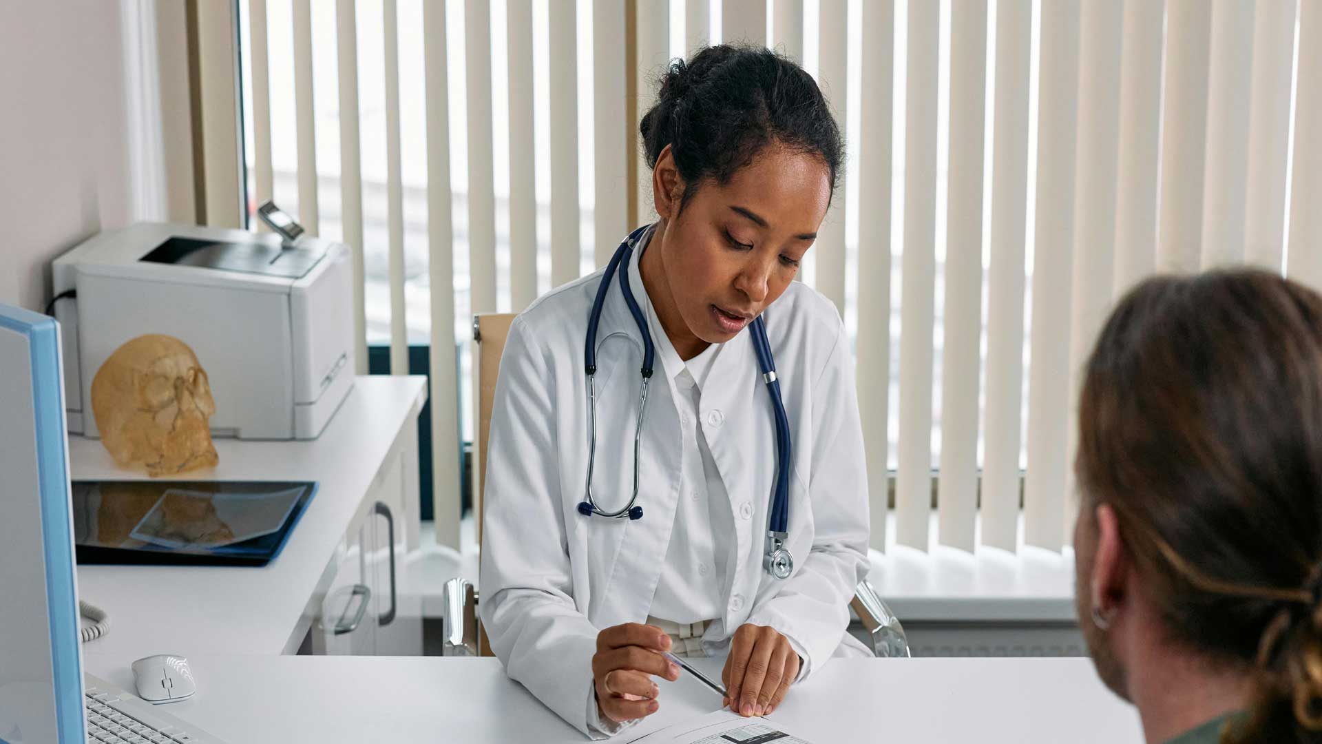 Post-exam hospitation and job search support in German hospitals